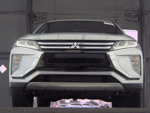 Used 2020 Mitsubishi Eclipse Cross SEL image 11