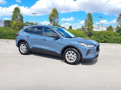 Certified 2025 Ford Escape Active image 34