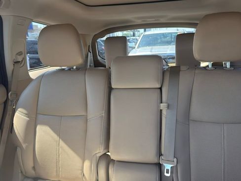 Used 2020 Nissan Pathfinder Platinum AWD/4WD image 15