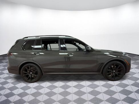Certified 2023 BMW X7 xDrive40i w/ M Sport Package image 7