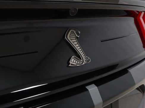 Used 2021 Ford Mustang Shelby GT500 w/ Technology Package RWD image 13