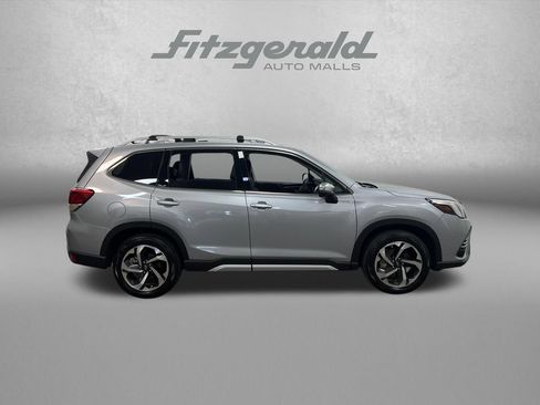 Used 2023 Subaru Forester Touring AWD/4WD image 7
