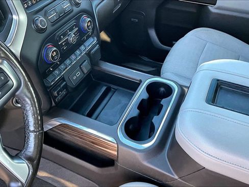 Used 2019 Chevrolet Silverado 1500 RST AWD/4WD image 8