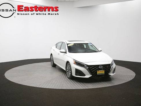 Used 2024 Nissan Altima 2.5 SV w/ SV Premium Package image 50