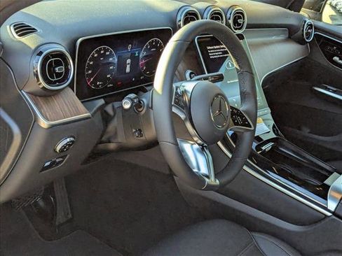 New 2026 Mercedes-Benz GLC 300 image 3