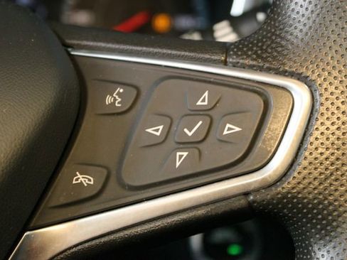 Used 2023 Chevrolet Equinox LS w/ Midnight Edition image 21