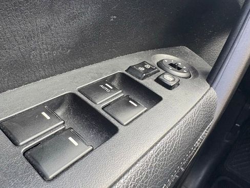 Used 2014 Kia Sorento LX image 22