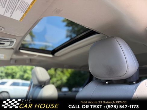 Used 2021 Toyota Sienna XLE AWD/4WD image 16