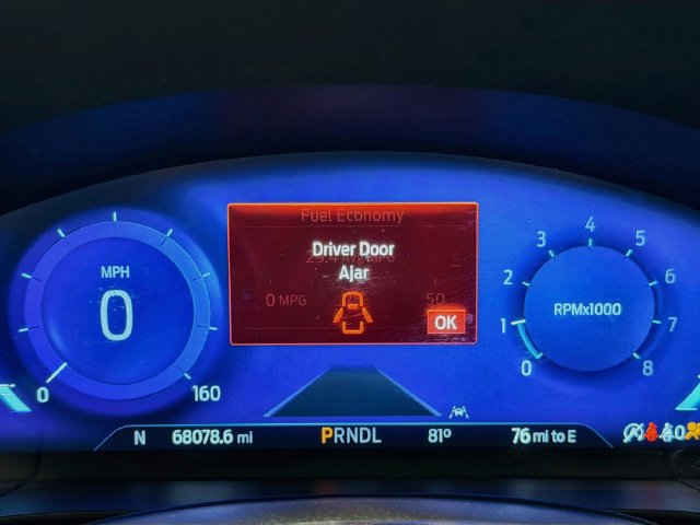 Used 2021 Ford Escape SEL w/ Technology Package FWD image 9