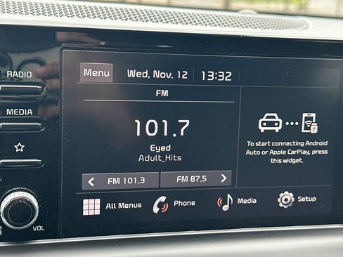 Used 2025 Kia Seltos LX image 24