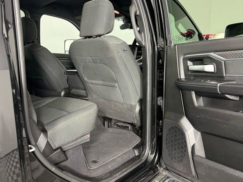 Used 2025 RAM 2500 Big Horn image 27