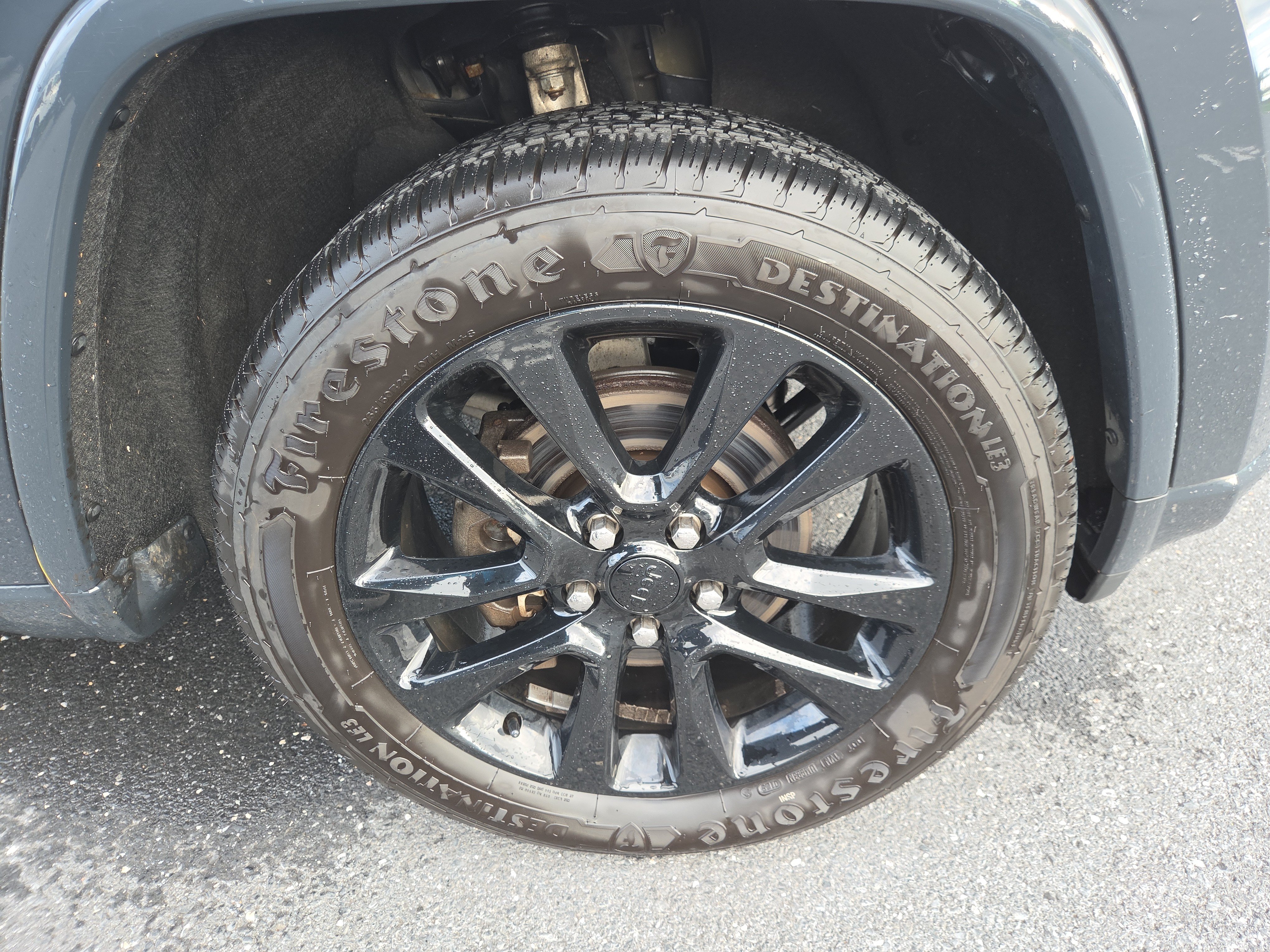 Used 2018 Jeep Grand Cherokee Altitude AWD/4WD image 28