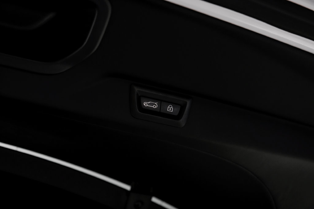 Used 2022 Rolls-Royce Cullinan AWD/4WD image 75