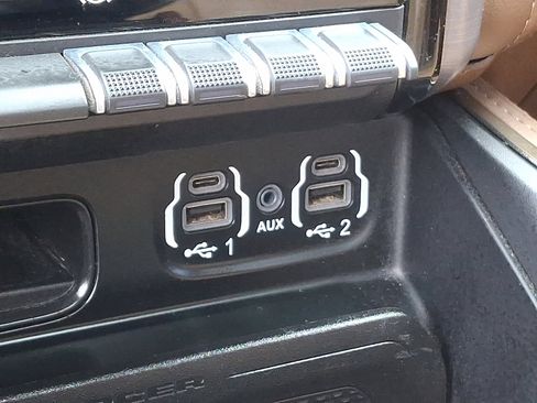 Used 2022 RAM 3500 Limited image 26