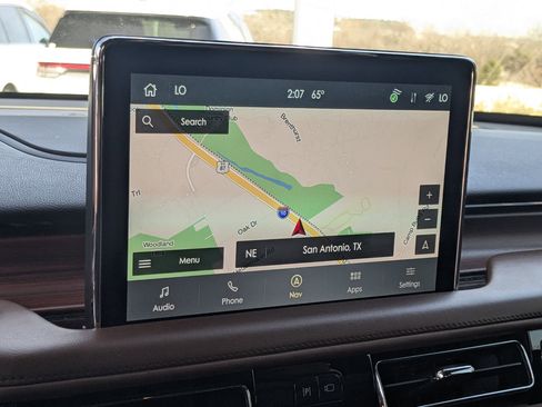 Used 2021 Lincoln Aviator Reserve w/ Elements Package Plus image 17