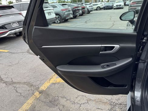 Used 2025 Hyundai Sonata SEL AWD/4WD image 31