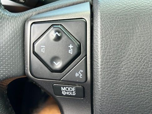 Used 2023 Toyota Tacoma TRD Pro AWD/4WD image 19