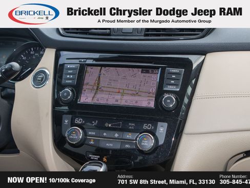 Used 2019 Nissan Rogue SL w/ Premium Package image 22