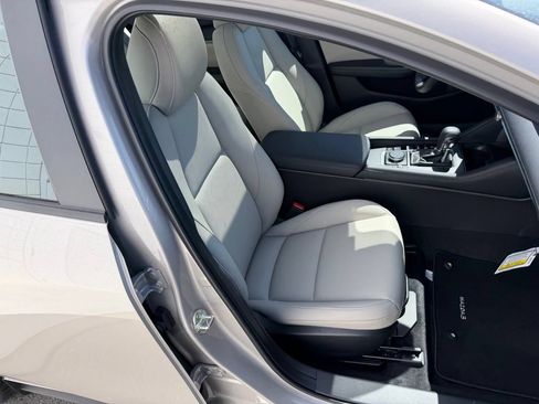 New 2026 MAZDA MAZDA3 2.5 S Sedan w/ Preferred Pkg FWD image 18