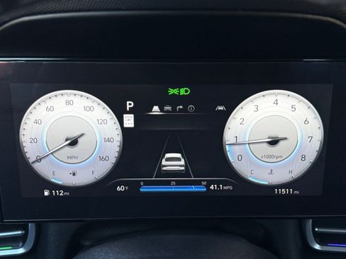 Used 2025 Hyundai Elantra SEL FWD image 22