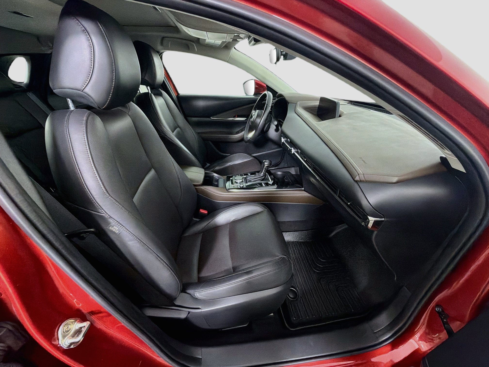 Used 2022 MAZDA CX-30 AWD 2.5 S w/ Premium Package image 34