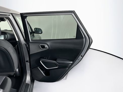 Used 2022 Kia Soul LX w/ Technology Package image 28