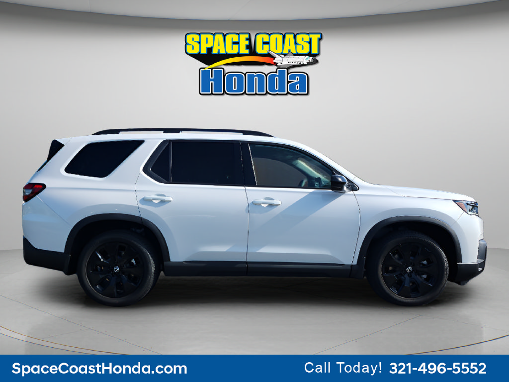 New 2026 Honda Pilot Black Edition image 2