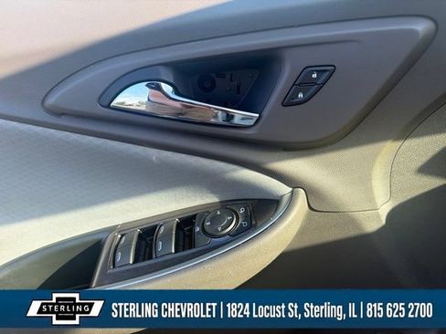 Used 2024 Chevrolet Malibu LT FWD image 19