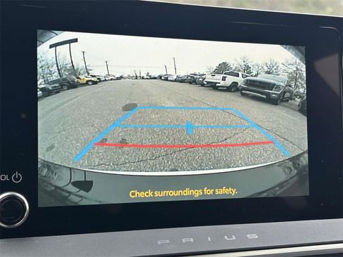 Used 2025 Toyota Prius Limited image 24