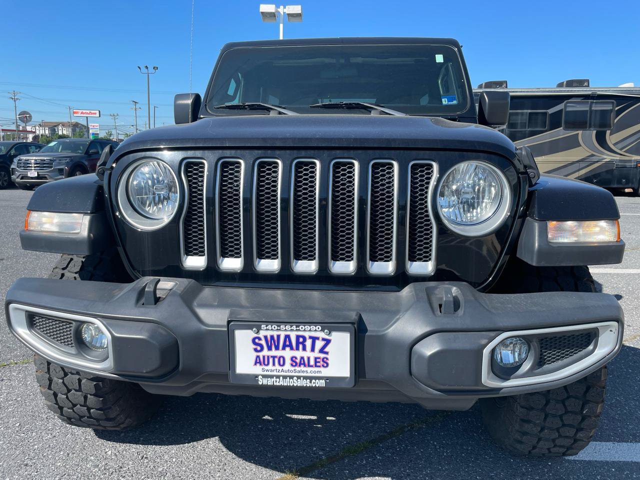 Used 2020 Jeep Wrangler Unlimited Sahara AWD/4WD image 5