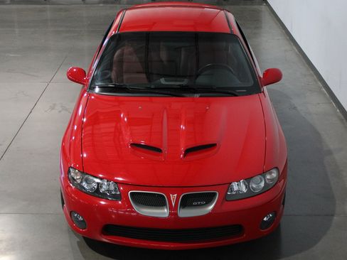 Used 2006 Pontiac GTO RWD image 16