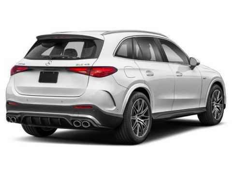 Used 2025 Mercedes-Benz GLC 43 AMG 4MATIC image 2