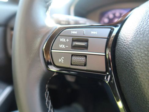 Used 2022 Honda Civic Touring image 37