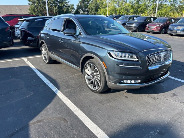 Used 2023 Lincoln Nautilus Reserve w/ Equipment Group 202A AWD/4WD image 2