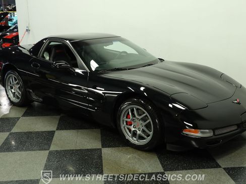 Used 2001 Chevrolet Corvette Z06 w/ Memory Pkg RWD image 14