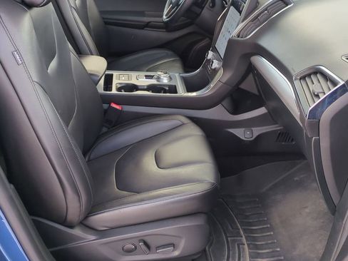 Certified 2021 Ford Edge Titanium w/ Equipment Group 301A image 23