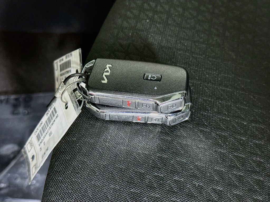 Certified 2025 Kia Soul GT-Line FWD image 32