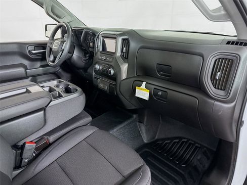 New 2026 GMC Sierra 1500 Pro w/ Trailering Package image 18