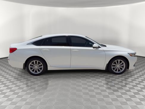 Used 2021 Honda Accord LX image 8