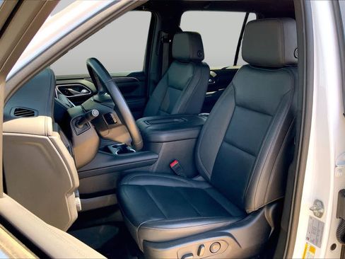 Used 2024 Chevrolet Tahoe LT AWD/4WD image 14