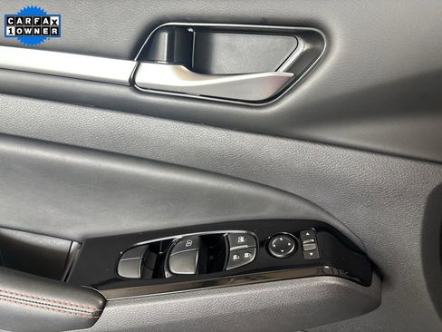 Used 2024 Nissan Altima 2.5 SR image 13