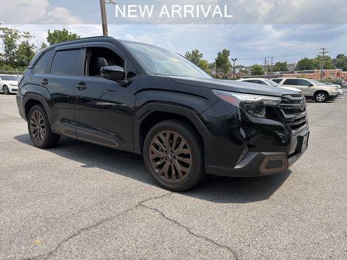 Used 2025 Subaru Forester Sport AWD/4WD image 1