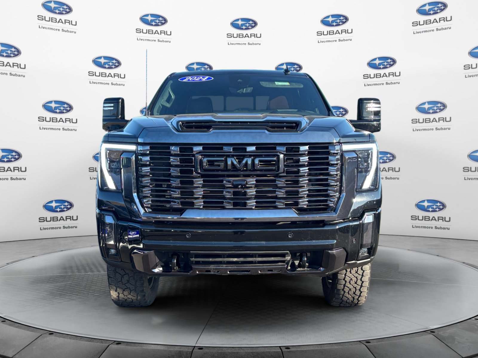 Used 2024 GMC Sierra 2500 Denali Ultimate w/ Max Trailering Package AWD/4WD image 9