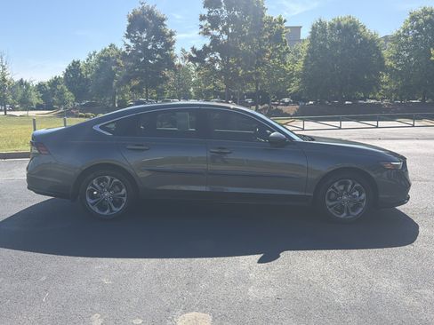 Certified 2024 Honda Accord EX-L image 10