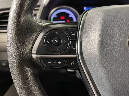 Certified 2021 Toyota Camry LE w/ Audio Upgrade Package FWD image 26