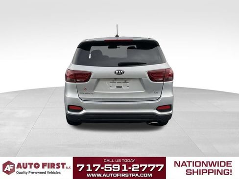 Used 2020 Kia Sorento AWD V6 image 4