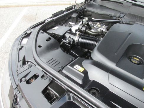 Used 2021 Land Rover Range Rover Sport HSE Silver Edition image 87