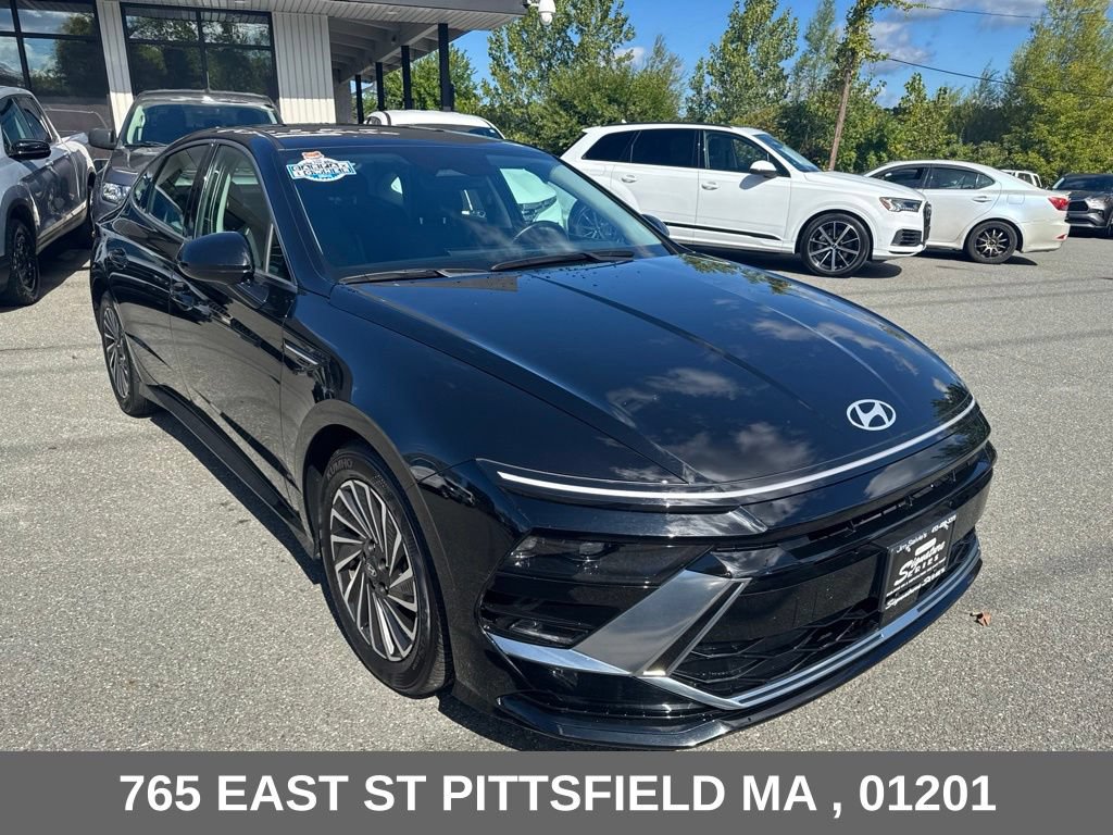 Used 2025 Hyundai Sonata SEL FWD image 10