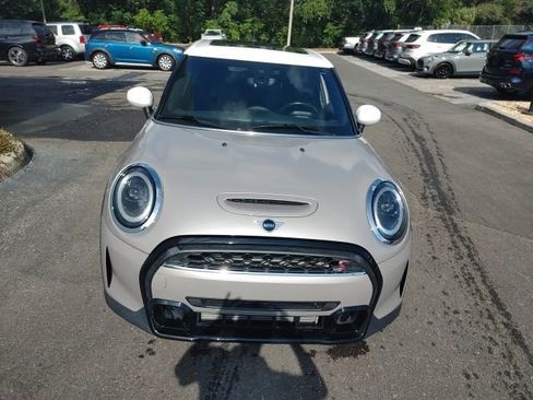 Used 2022 MINI Cooper S image 2