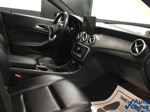 Used 2019 Mercedes-Benz CLA 250 4MATIC image 37